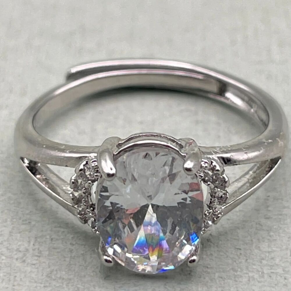 Silver Tone Cubic Zirconia CZ Oval Faceted Cut Promise Woman Ring Adjustable